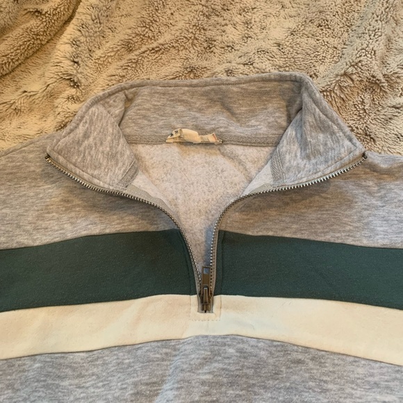 Pink Republic drawstring sweatshirt - Picture 3 of 6